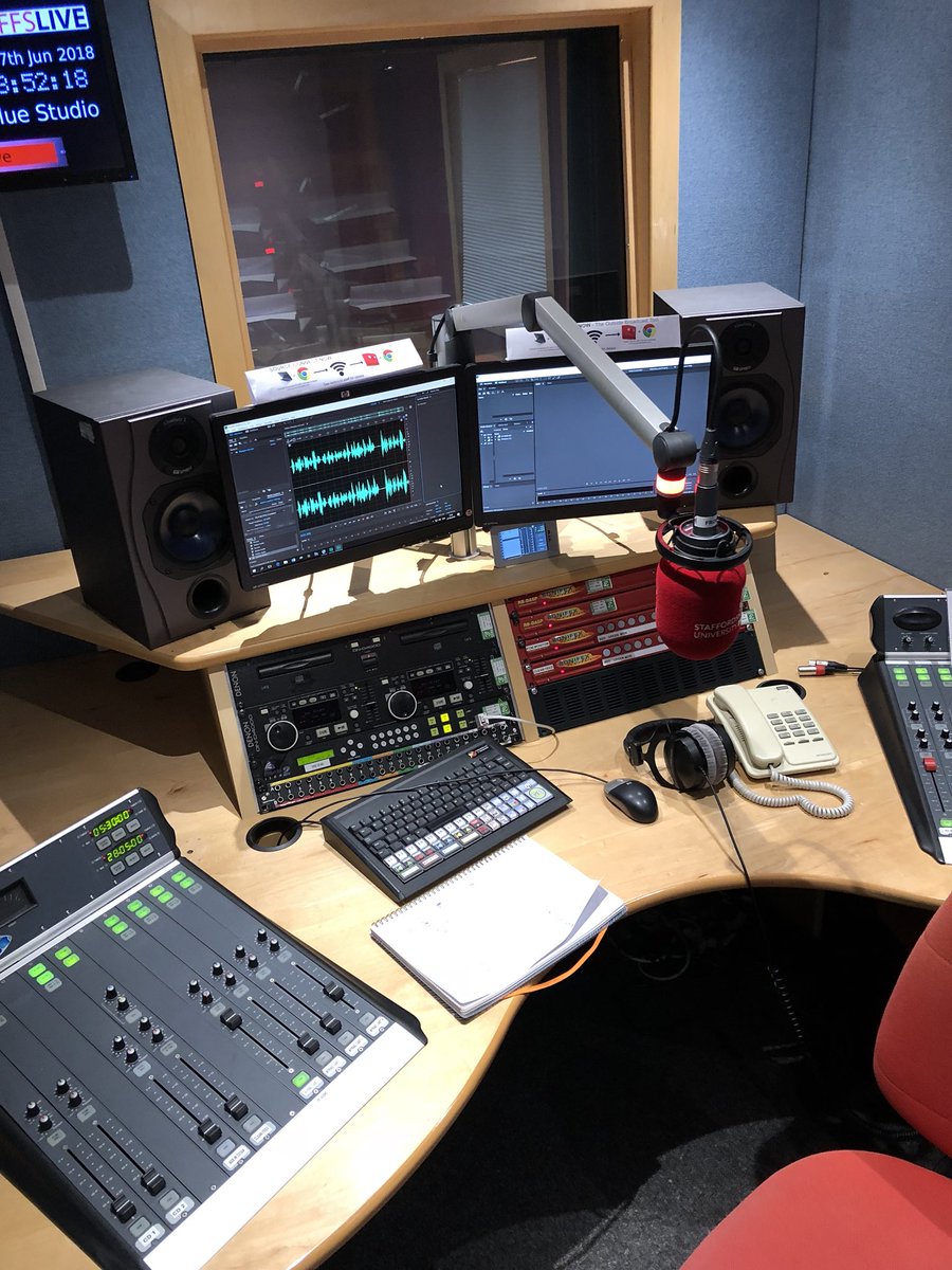 TheCurtisDavies's tweet photo. A long day of editing in the studio today @StaffsUni
All worth it in the end as I’m really proud of my work. Looking forward to wrapping up tomorrow and doing a bit of presenting 🎥🎙 #SportsJournalism https://t.co/x7BrELEtpQ
