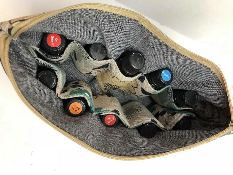 Pineapple Triangle tweet media