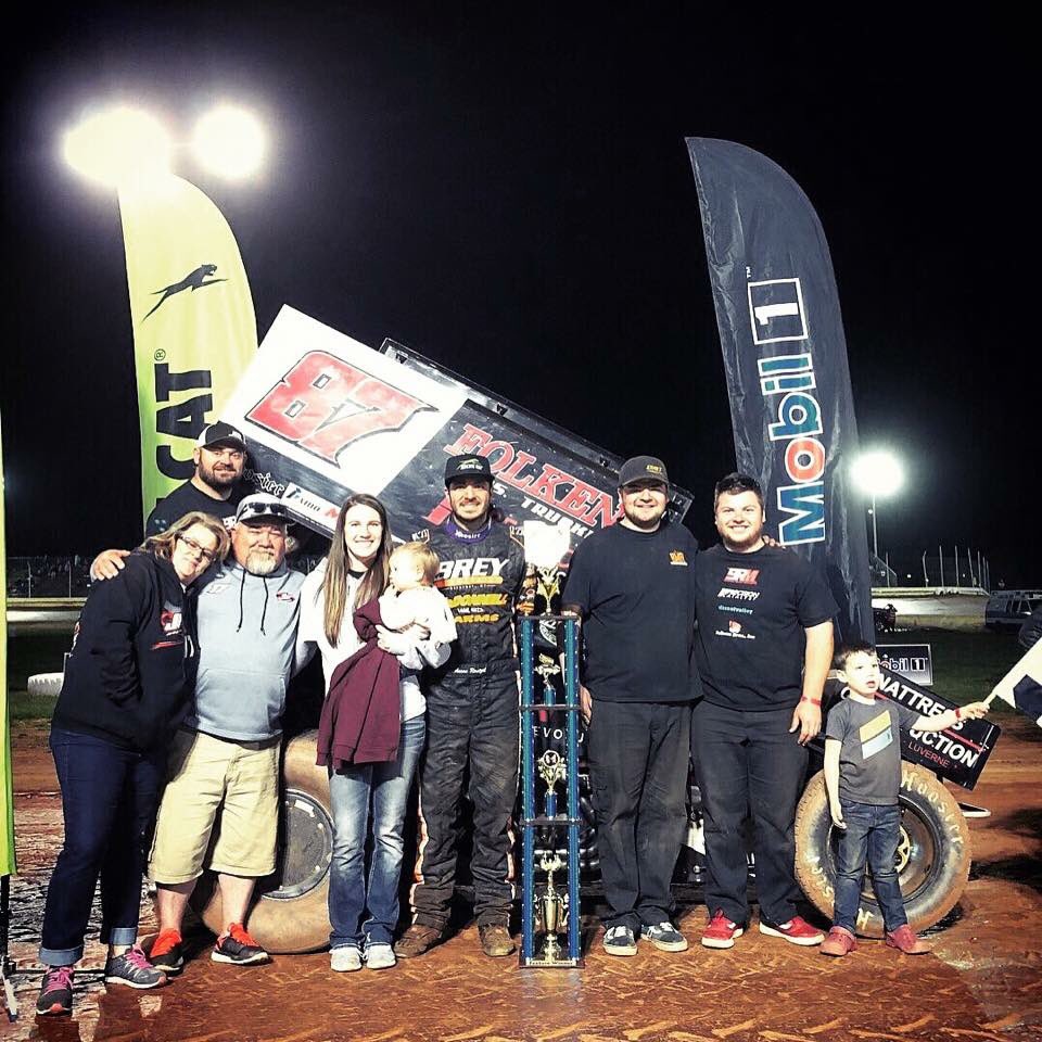 dirtclassic's tweet photo. —> @dannydietrich has emerged as the hottest driver in PA as @AaronReutzel and @TimShaffer49 are in a dead heat with the All Stars! .
.
#heatindex #centralPA #ALLSTARS #dirtclassic #sprintcar #dcohio #dc5 #dcwilliamsgrove #dcFRC https://t.co/QYhIwdLzg7