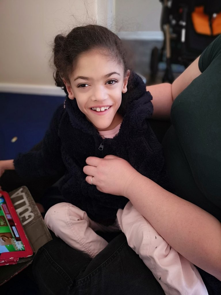 backabuddy's tweet photo. 6 FRIENDS TAKE ON THE #COMRADESMARATHON TO CHANGE A LITTLE GIRLโS LIFE: https://t.co/XnfRkweBaI #isabellabeck #CerebralPalsy #backabuddy #Crowdfund #kfm #whackhead #whackheadsimpson @WhackheadS @KFMza @ComradesRace https://t.co/TUG3YBX3A2