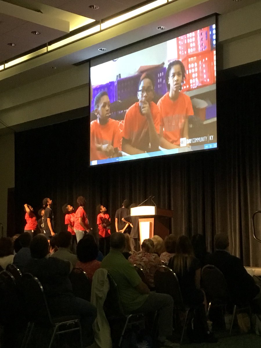 Rochell56311746's tweet photo. Teachers from JCPS are back for day 2 of the Symposium! #JCPSDLS Wonderful workshops 💕 https://t.co/CeEGPRXb22