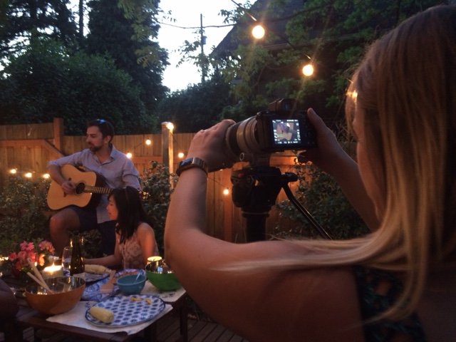 PlayfishMedia's tweet photo. TBT to this beyond cozy dinner party shoot for @BartellDrugs!
.
.
.
#playfishmedia #seattlevideoproduction #bartelldrugs #productiondesign #dinnerparty #summer #hellosummer #behindthescenes #tbt #lovinglocal https://t.co/DW2FTh8QPP