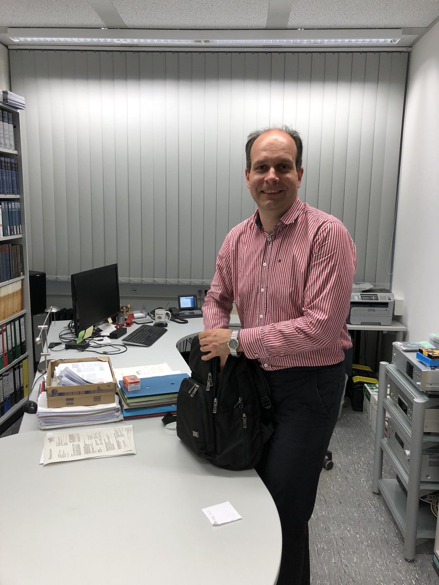 MaulideLab's tweet photo. Visiting the Czekelius lab @HHU_de for a talk and very enjoyable day! #dusseldorf #chemistry #nicecolleagues https://t.co/9NqDkyXFPD