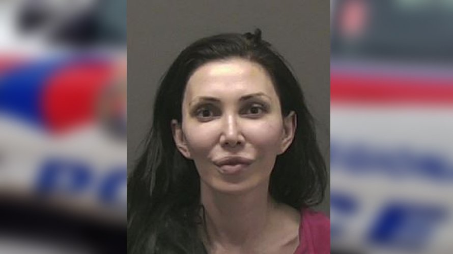 Ontario nurse charged after 2017 death linked to illegal cosmetic procedure ow.ly/njJu30kojPz https://t.co/YijBz7109F