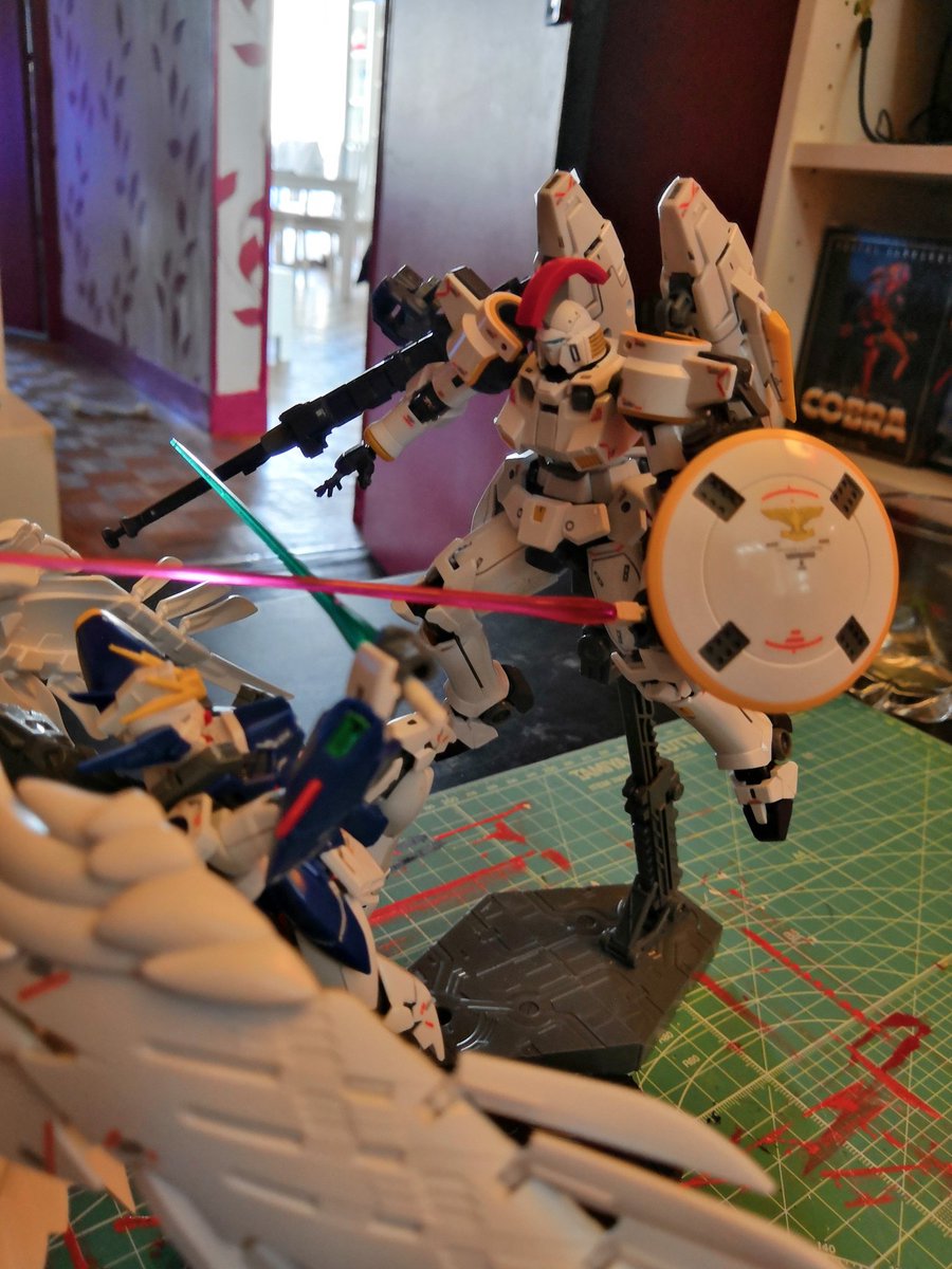 RX27Jeremink's tweet image. Fini!!!! #gunpla #wingzero #tallgeese 😍😍, @RAOHOKUTO @ph0rix @Plueharu