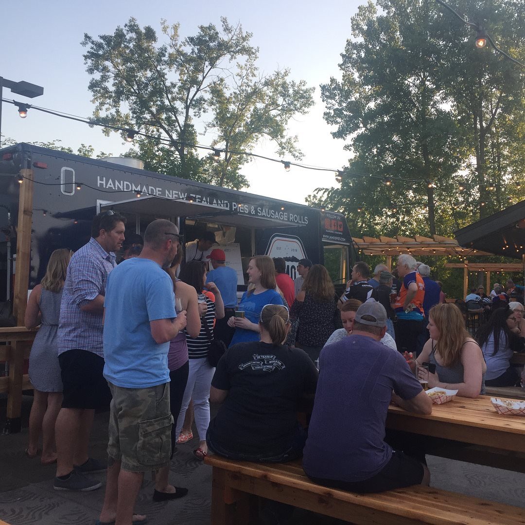 Jamospies's tweet photo. What an amazing night at Backchannel! Thank you all for the support, you cleaned us out of pies, sausage rolls. I can’t wait to see you all again. #jamospies #backchannelbrewing #anzaa #downunderfood https://t.co/sx0ZVvoLiJ