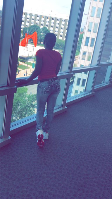 I see who Rockin&rsquo; &amp; I see who Watchin&rsquo; ✊🏾👀💯 https://t.co/IfZb593u7K<a href="/tag/goodmorning"class="tags"><span>#goodmorning</span></a>