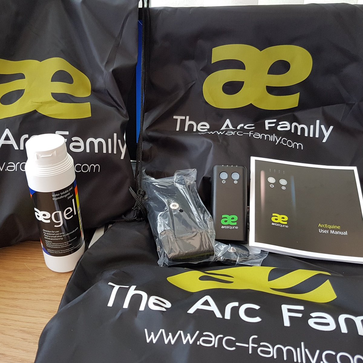 🐴RENT AN ARC 🐴
Try before you buy! Rental service for ArcEquine and Arc4Health kits available through me 🐎 Microcurrent technology devices for horses and humans 🐎👨‍👩‍👧‍👦 arcequine.com arc4health.com #ArcEquine #Arc4Health @LincsConnect