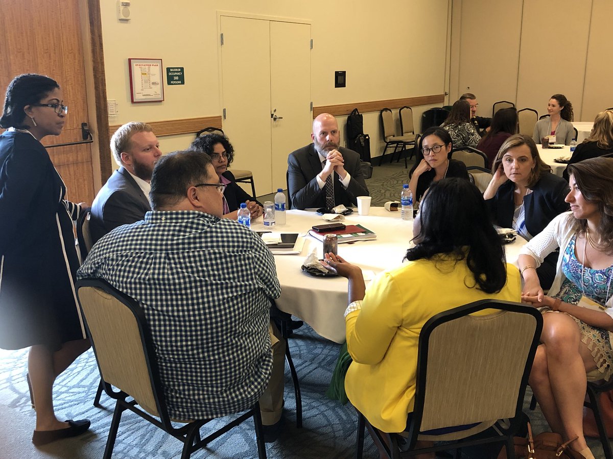 MdPublicSchools's tweet photo. Great collaboration to close out the 2018 Maryland Connections Summit #MSDESummit2018 https://t.co/WQgldaxhkr