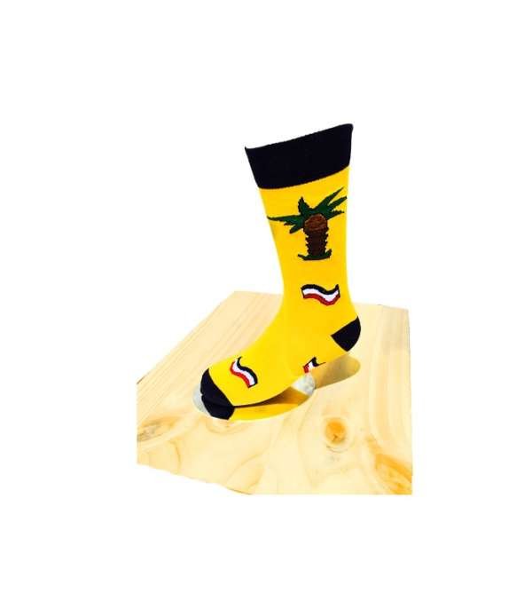 socksmarket's tweet photo. #SocksFans preparando las vacas? A lo mejor es buena idea pasaros por #Alicante 😉 que está lleno de @MrflemingCo 

#CalcetinesMolones #CalcetinesOriginales #CalcetinesDivertidos https://t.co/dG5uyBR6JK