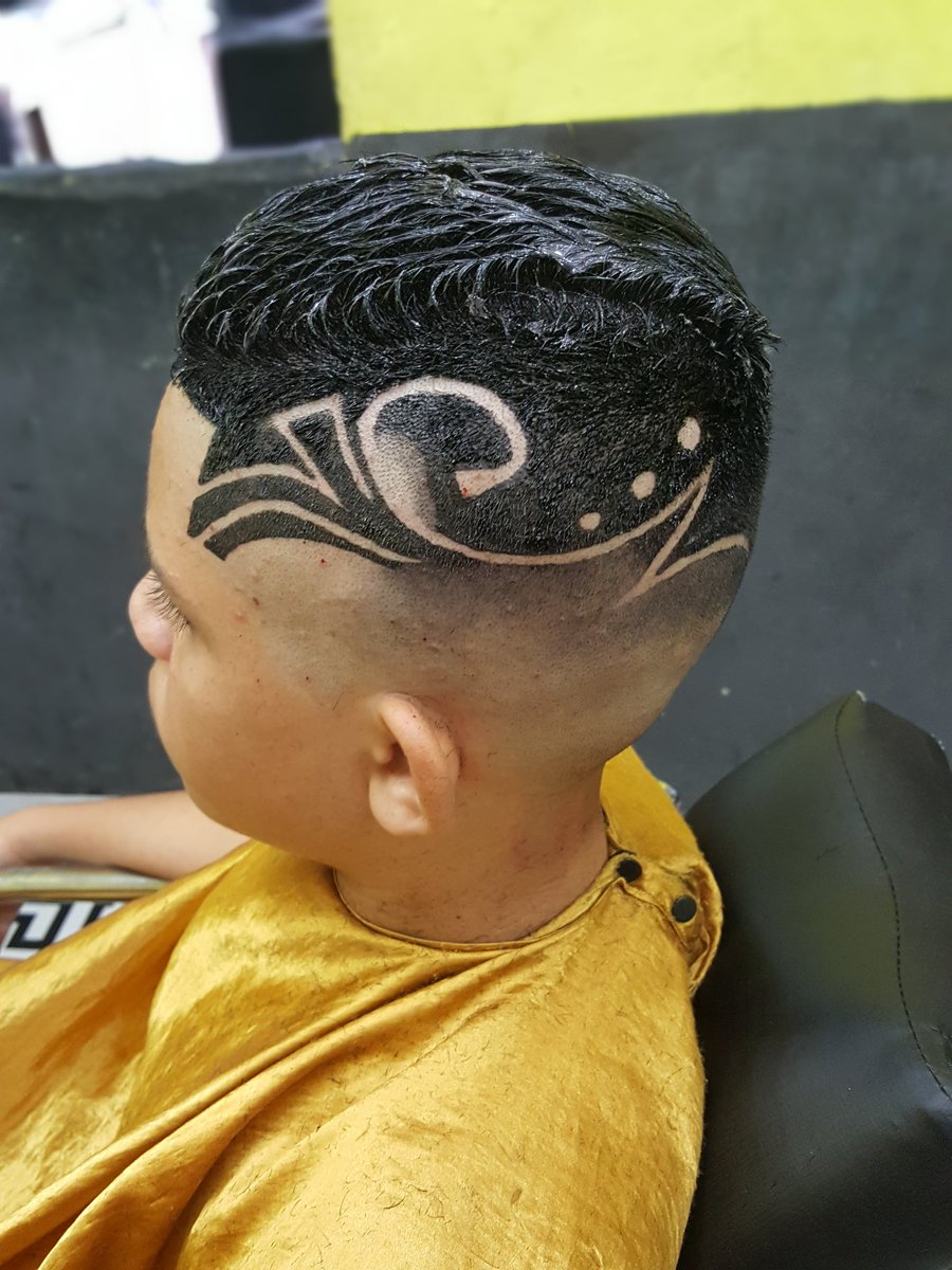 BarbeariaST's tweet photo. Quinta dessa, régua máxima 📏💈✂🙏 https://t.co/yBUKMHAs1Y