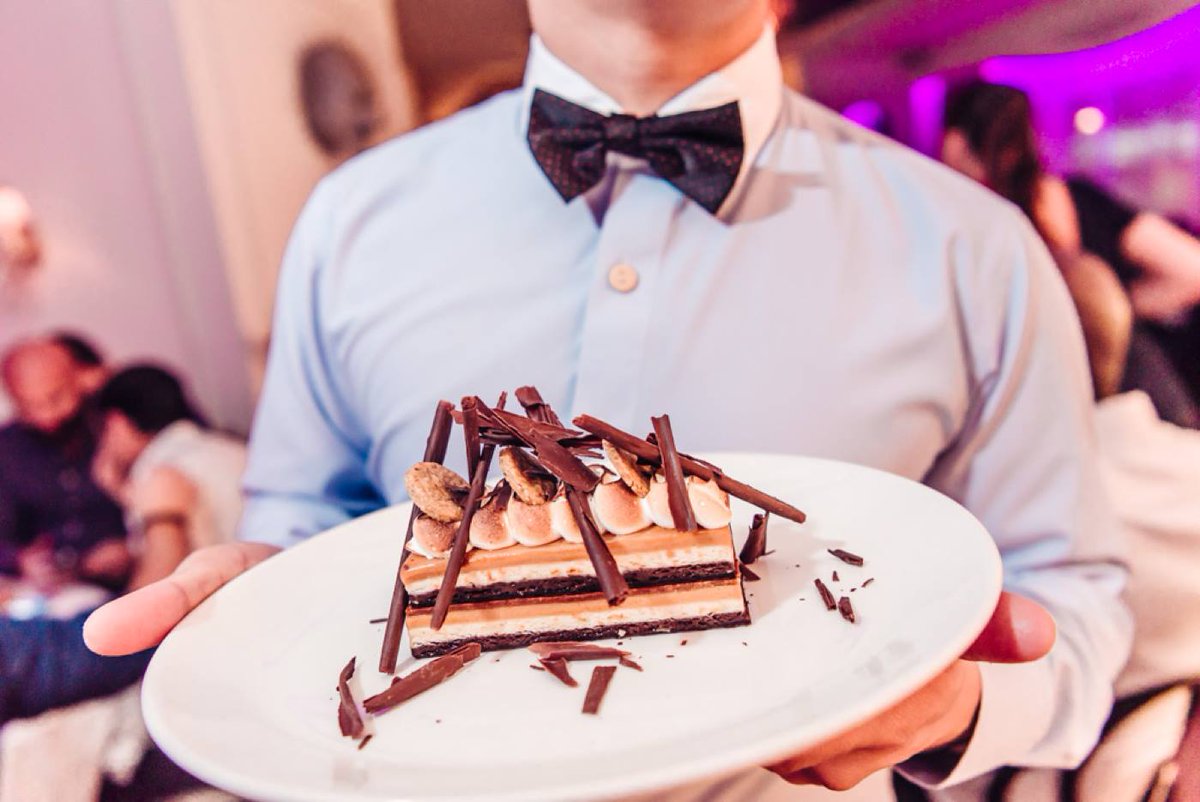 Always save room for dessert 😍 

Current craving: <a href="/BagatelleDubai/">bagatelledubai</a>'s “viennois à la noisette” with chocolate cake, hazelnut mousse, almond cookie and amaretto cream. #BeBagatelle