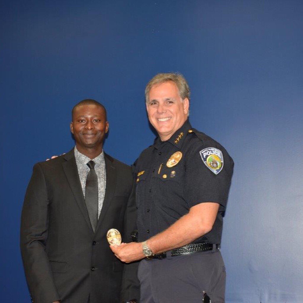 myNMBPolice's tweet photo. Today, Chief Hernandez swore in several new officers, Ofc. Burgos, Ofc. Ostrov &amp; Ofc. Saint Amour. We are excited to welcome them to our family. #thinblueline #newhire #backtheblue #family https://t.co/3xyqEsLRFZ