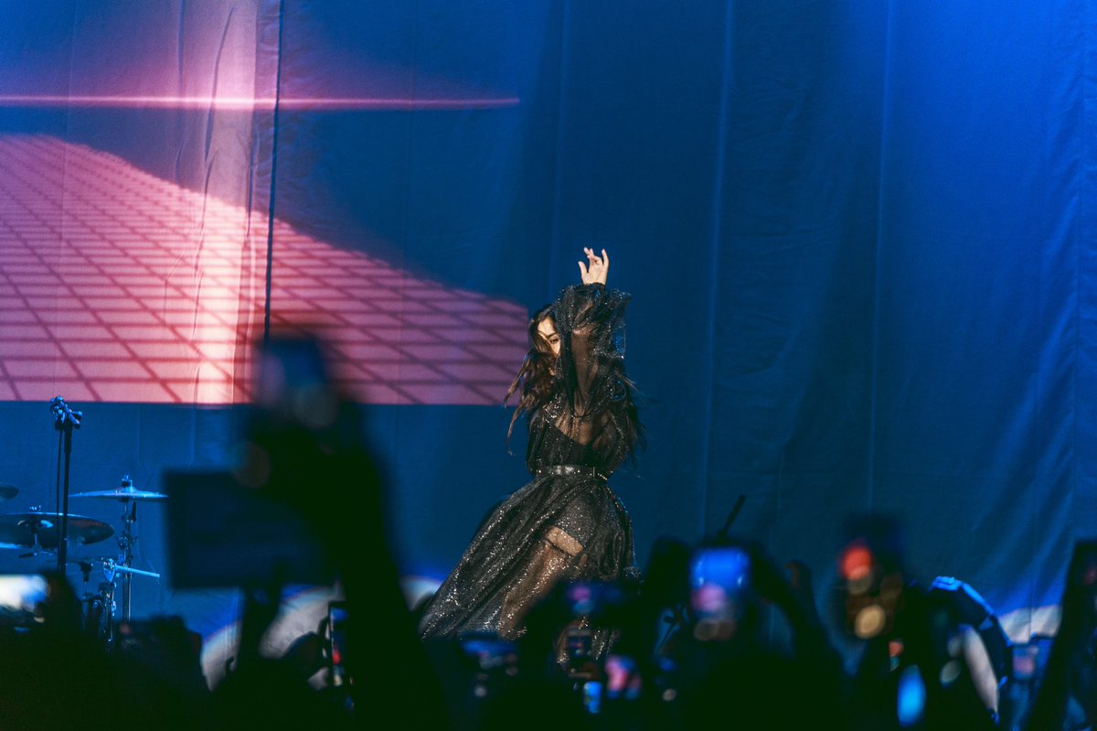 LaurenJauregui's tweet photo. HFK Tour 
São Paulo, Brasil 
Night 1 
6.6.18 https://t.co/nl7hFcIg7J