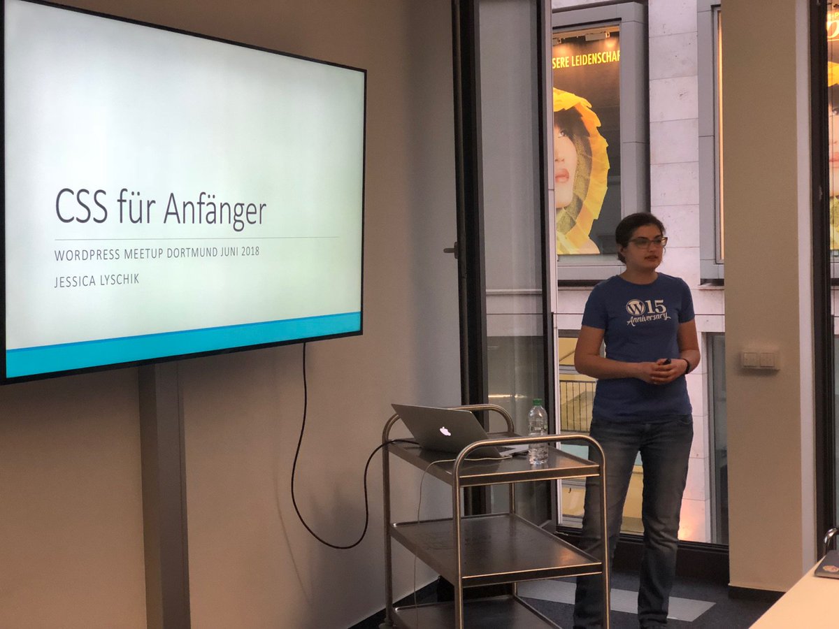 wpprojects_de's tweet photo. „CSS für Anfänger“ lautet das Thema des Vortrages, den @jessicalyschik heute auf dem #WordPress #Meetup #Dortmund hält. 

Wir sind natürlich mit dabei und werden in den nächsten Tagen auf unserem Blog eine kleinen Recap zum @wpmeetup_do  veröffentlichen. https://t.co/DEYeYvLH94