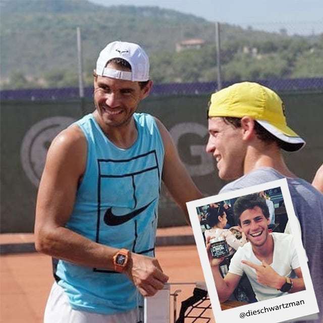 laconchagourmet's tweet photo. Los grandes partidos "duran dos dias" 😉 @rafaelnadal y @dieschwartzman , nuestro embajador de La Concha en @rolandgarros lo han dado todo en Paris

#tenis #rolandgarros #nadal #deporte #sport #dulcedeleche https://t.co/N6ANZStzRt