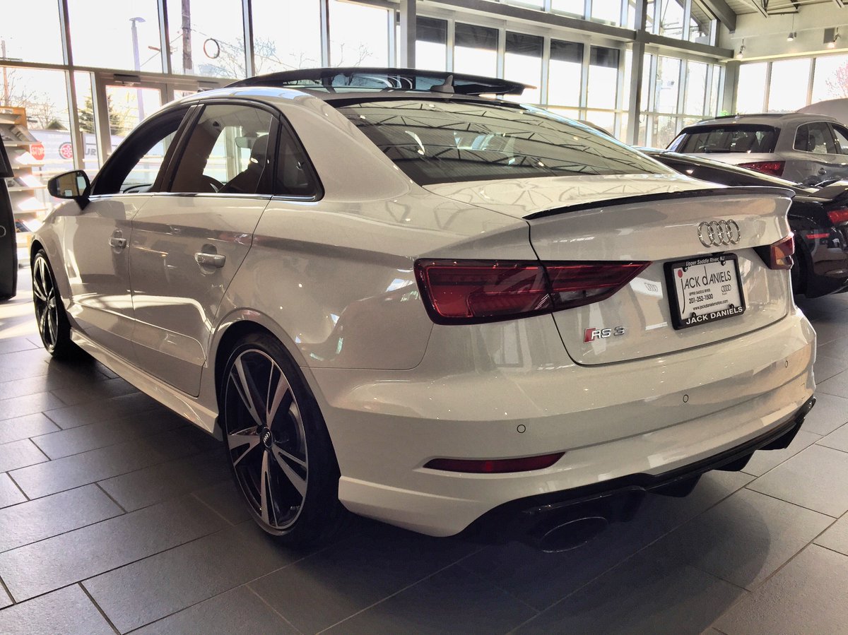 JDAudiUSR's tweet photo. Wonderful day at our showroom 
#RS3 #JDAudiUSR https://t.co/oknoJIrmNw