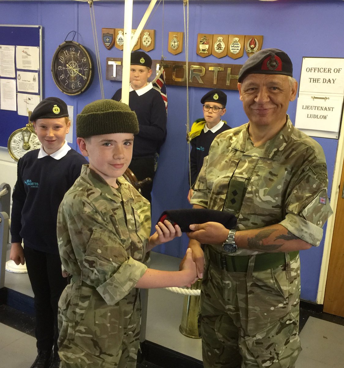 TSForth's tweet photo. A busy night at #Grangemouth #SeaCadetsUK, thank you Capt Peter Adams (Area Officer #NorthernArea) for handing out Certificates &amp; Goodie bags to our best Recruiters.  #BZ to MC David who got his #RMC Beret &amp; JC Charlie who moves up to Blue Jacket Division next week. #GoForth. https://t.co/80u4YX9Diu