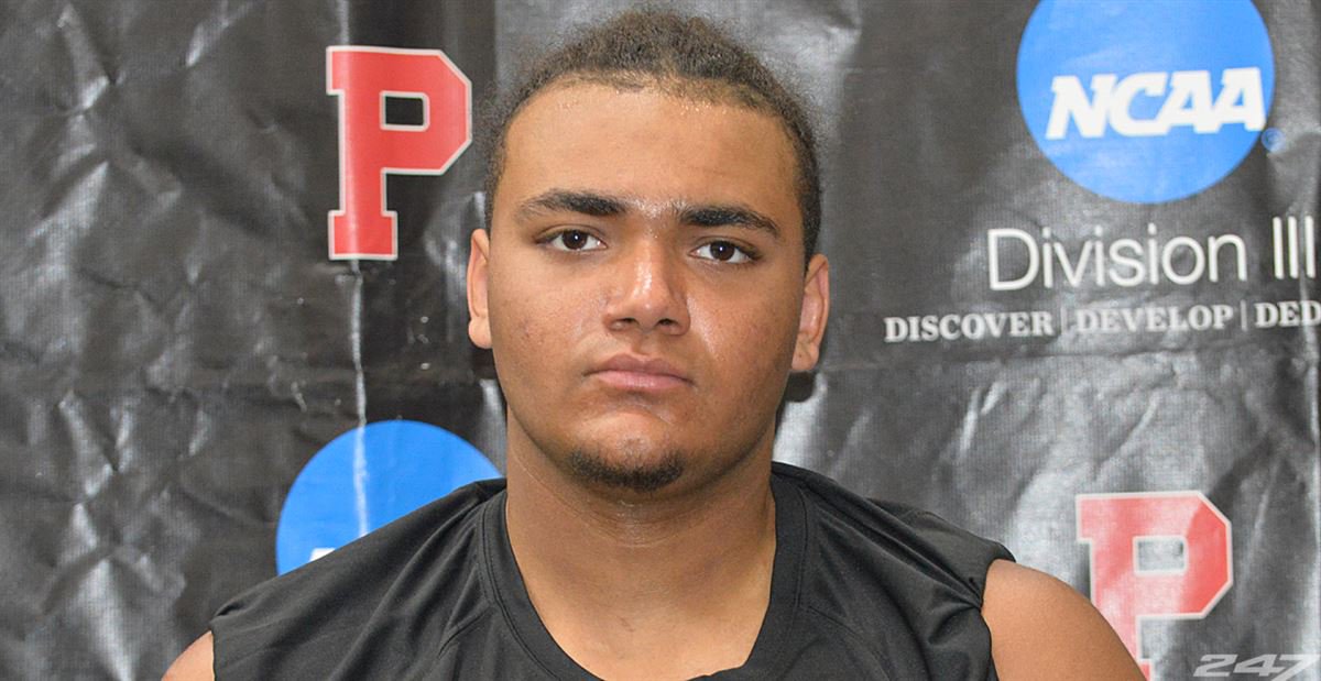 Auburn (Wash.) Riverside defensive end Justus Legg thinking through some visit plans 247sports.com/Article/DE-Jus…