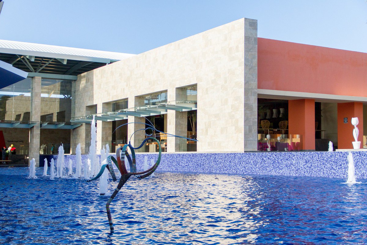 BarceloMayaGR's tweet image. We are in México! 😎
✅ Amazing food 
✅ Amazing weather
✅ Wonderful beach
✅ Great service
#BarceloExperience