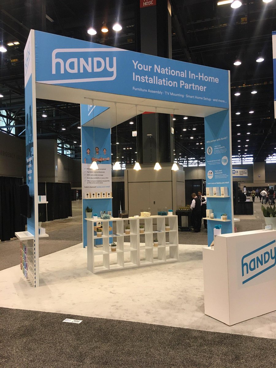 FocusDisplays's tweet photo. Another successful show for one of our very important clients. Stunning branding and bold sightlines combine to create one compelling exhibitor statement! https://t.co/5pbXFjV29Z