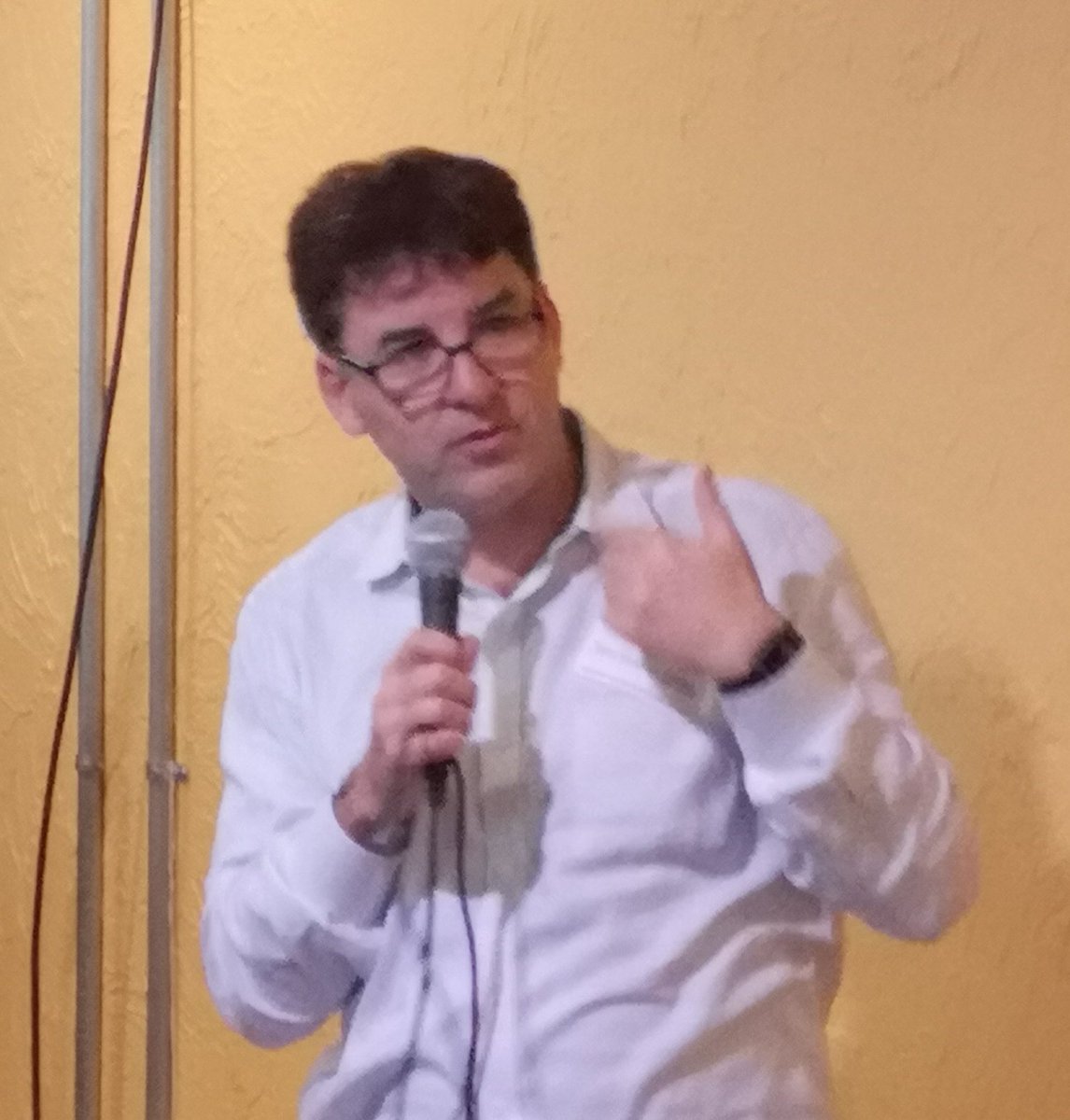hconstandt's tweet photo. Again inspiring talk of @rowe at #vencafe "Innovation is the way to fix the world" Love it & thx @cicnow The best incubator in the world!!! https://t.co/inb6hLUC5R