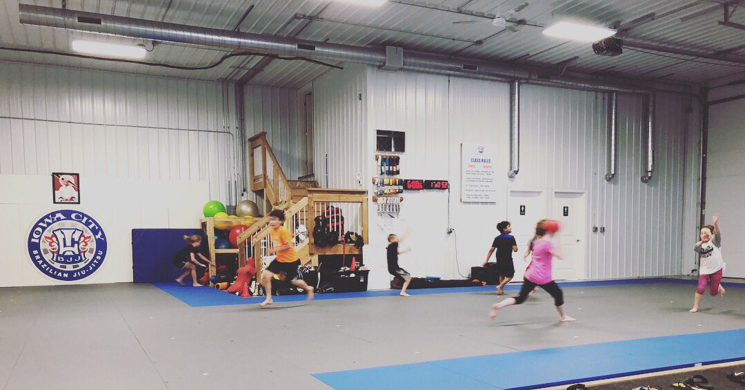 IowaCityBJJ's tweet photo. Facing the firing squad for the first round of #jiujitsudodgeball #ribeiriojiujitsu #ribeirojiujitsuiowacity #icbjj #6blades #iowacity #coralville #northliberty #cedarrapids #marion https://t.co/xM4f35ALlr