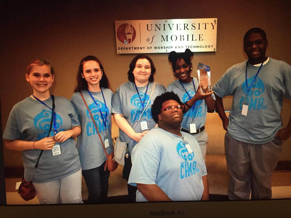 MHS Diamond Dolls tweet media