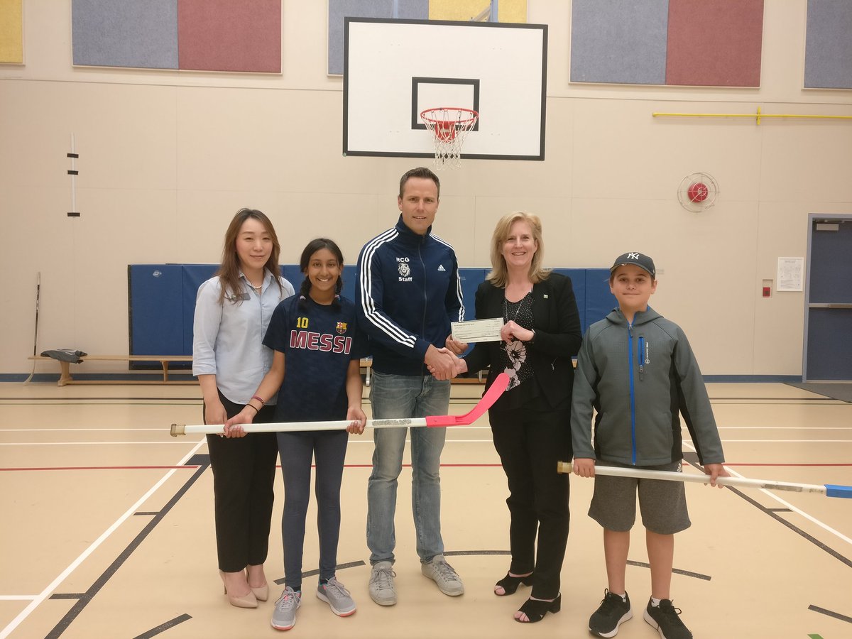Excited to support child's sports in our community by making a donation to our local elementary school <a href="/rcgarnett/">R.C. Garnett School</a> #TDPlays @CSirovyak_TD <a href="/AdamWoelders/">Adam Woelders</a> <a href="/SabbyTong/">Sabrina Tong</a>