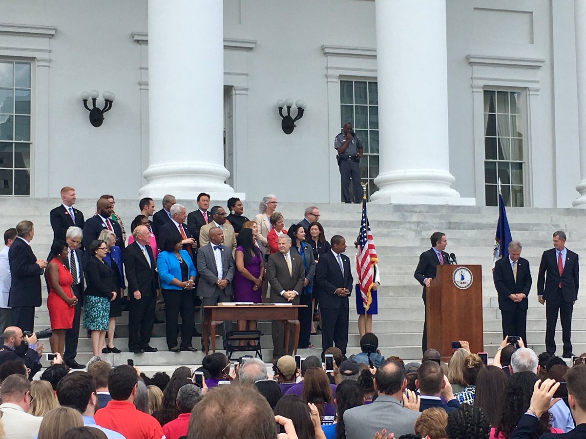 REPRORising_VA's tweet photo. Virginians sent us here to Richmond to work together to make people’s lives better, says @GovernorVA. “That’s what this budget will do.” #MedicaidExpansionVa https://t.co/E94woUWkvI