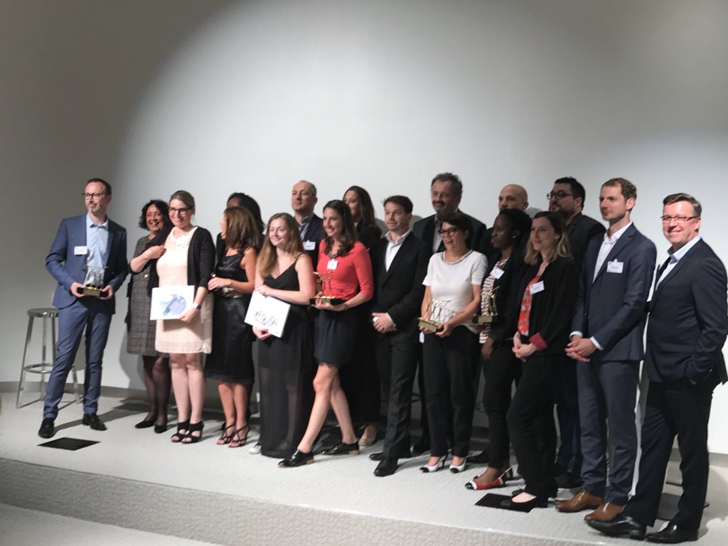 campa_al's tweet photo. Fin de la remise des trophées #TERHD 👏🏻 à tous les lauréats ❗️avec le soutien de @Semaphores_ @GroupeAlpha 😉 https://t.co/8zj5hqQlHD