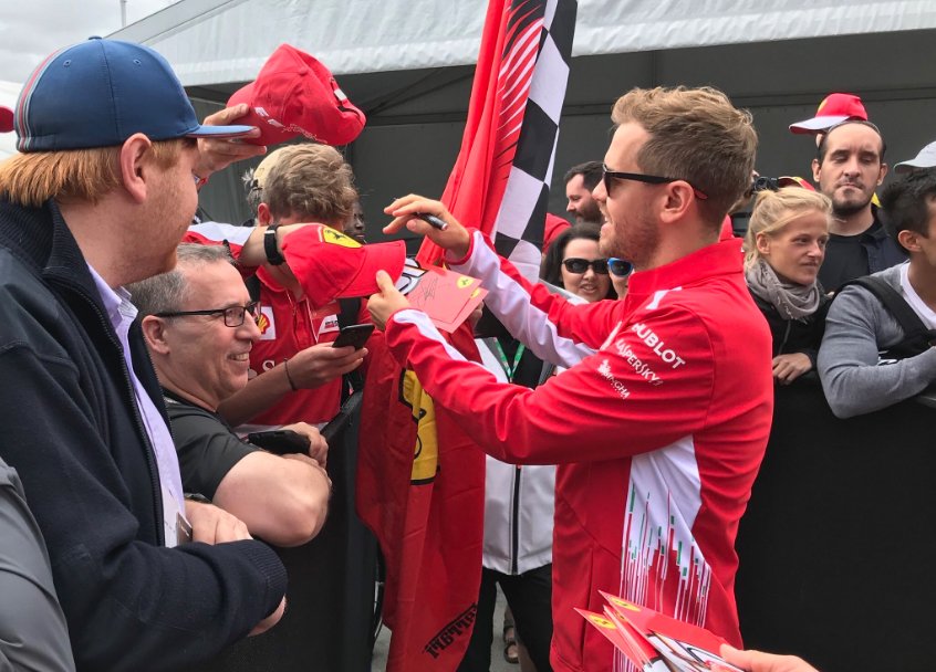 MatraxRacing's tweet photo. #F1 | Thursdays before GP race is synonymous of #MediaDay and #autograph time! Now, it is time to meet fans at #CanadianGP!
๐ท @alo_oficial @ScuderiaFerrari @MercedesAMGF1 @redbullracing
#MatraXChannel #FA14 #Seb5 #LH44 #McLaren #ForzaFerrari #MercedesAMGF1 #RedBullRacing https://t.co/YOZZZ5qvwi