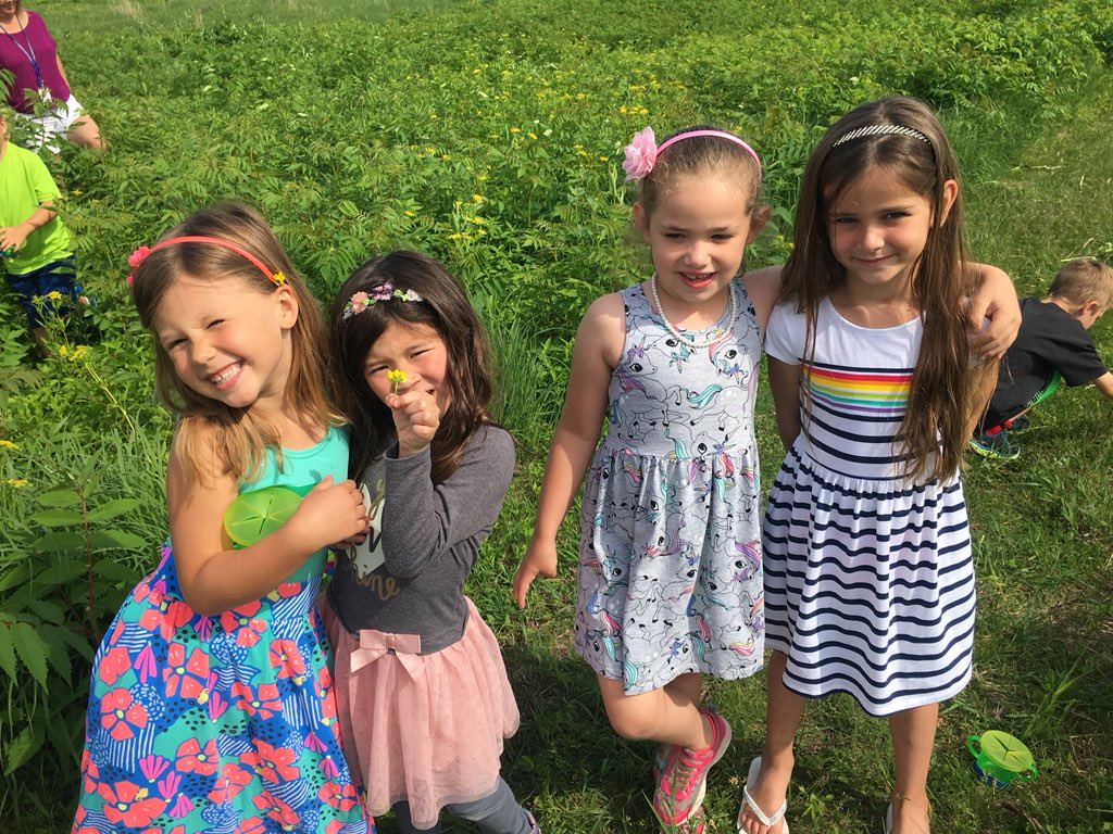 AndeeWebb's tweet photo. Spent our last morning doing what we do best- exploring with friends!! I hope these kinders never lose their love for exploring and learning! https://t.co/JYmc9BLWI9