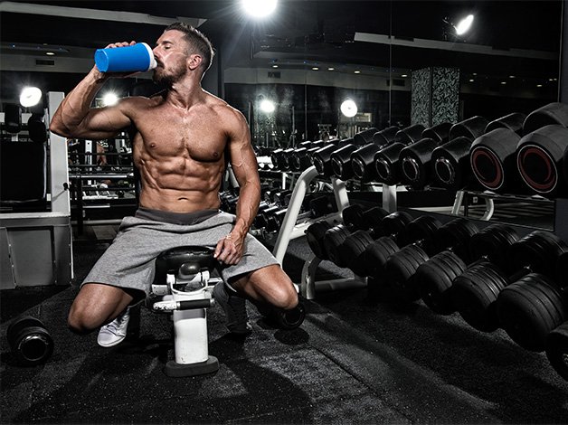 MensHealthUK's tweet photo. Protect your gains by avoiding these 8 most common protein shake mistakes https://t.co/5Ud6OQHANx https://t.co/iqWJcppsRE