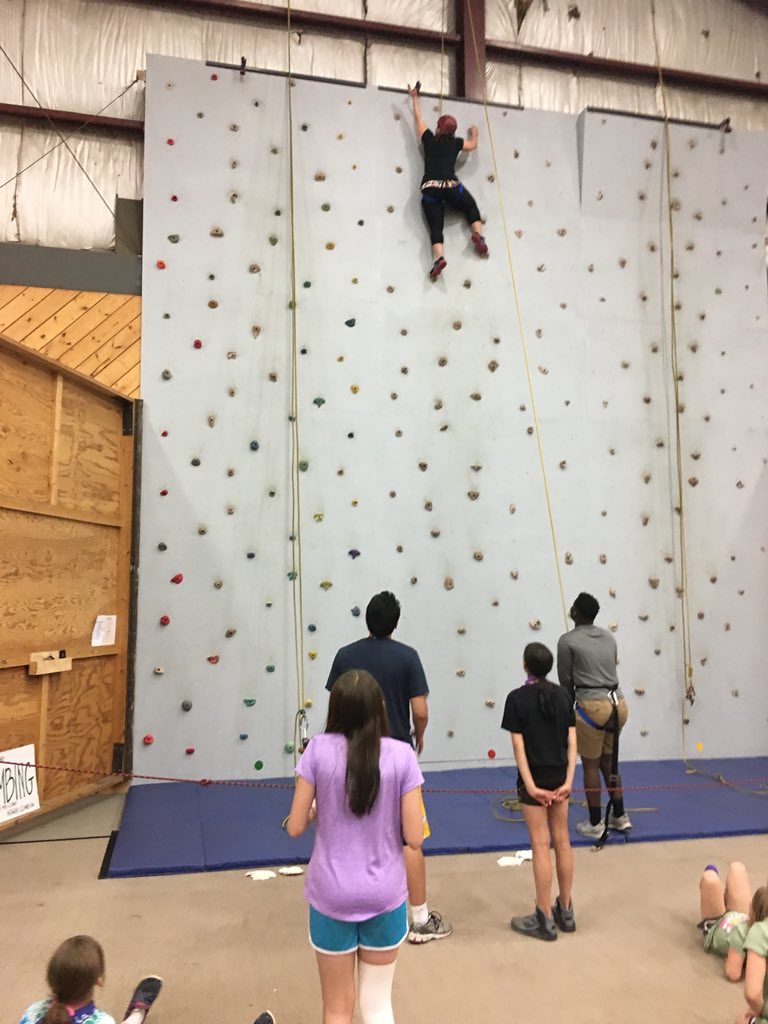 jbrzezinski2's tweet photo. Mr. Kim and Ms. Nader in action. #hillthinkers https://t.co/7dORzMQZau