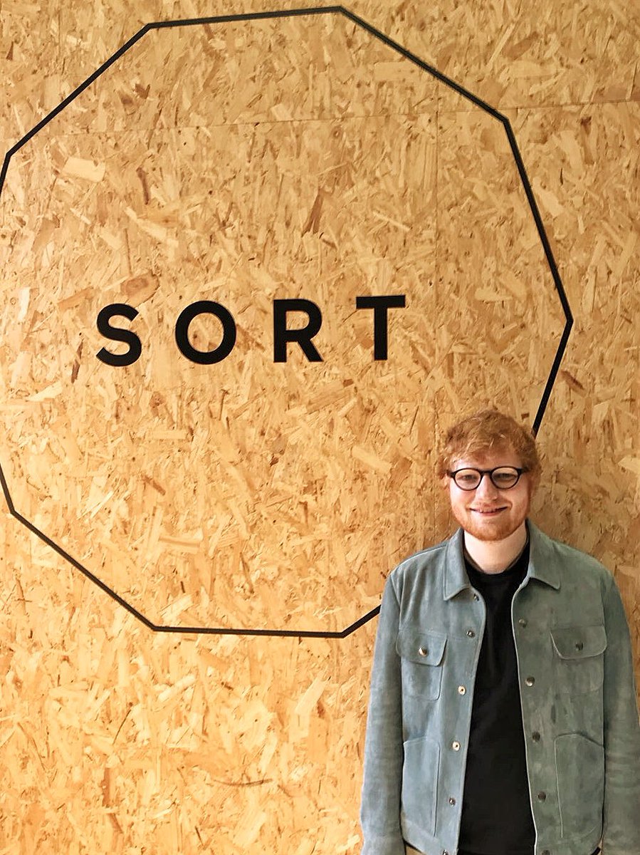 sortrehearsals's tweet photo. He’s got a long way to go, but with a little more rehearsal time I think this guy could get signed. @edsheeran https://t.co/OrQf574zya