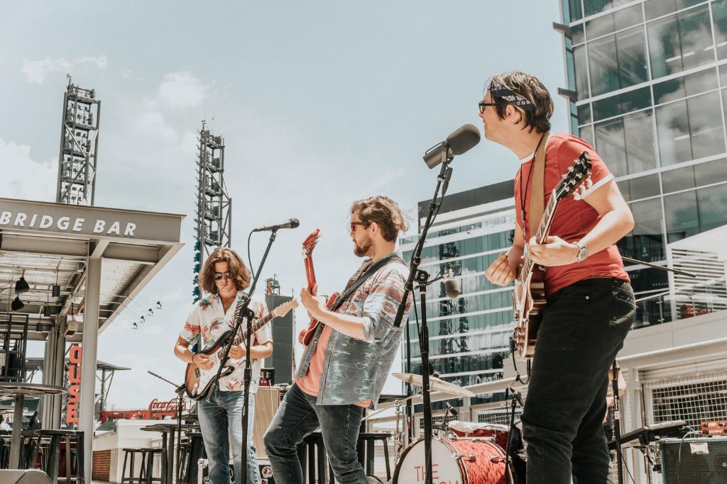 livebatteryatl's tweet photo. Beating the Georgia heat with some cool jams from @TheGeorgiaFlood + @BalconyTV on the @PBRatlanta patio https://t.co/zVaprK3EPs