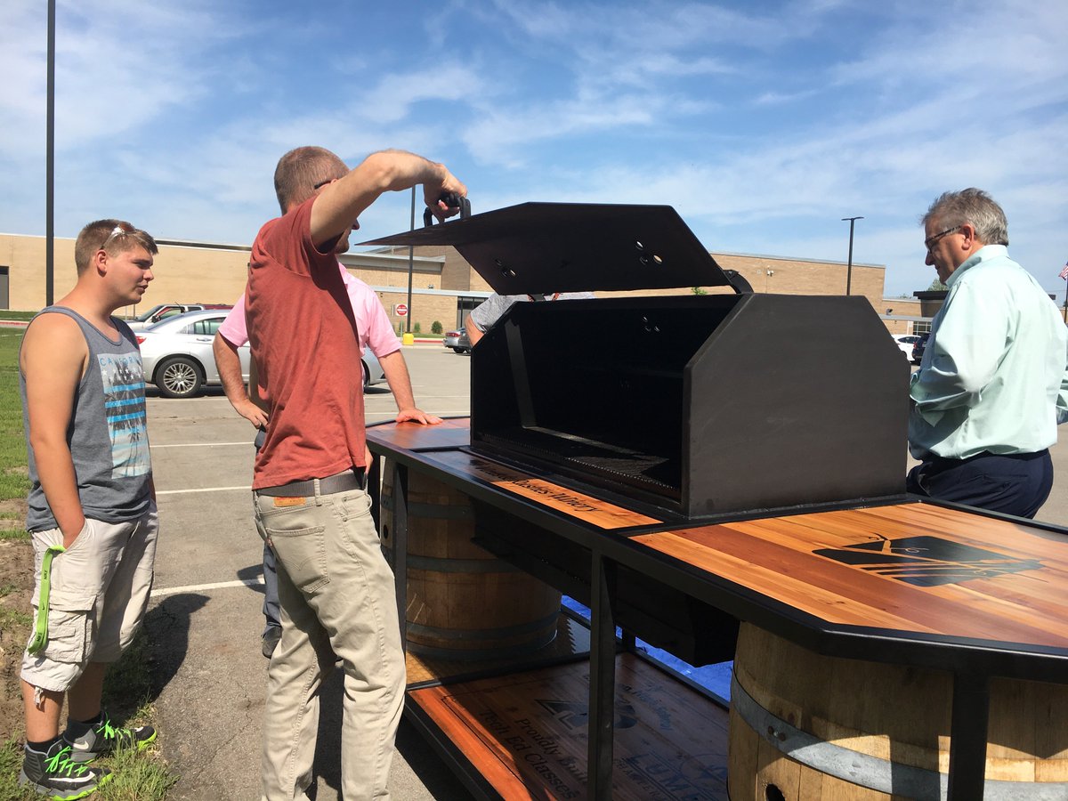 LumenCHS's tweet photo. @LumenCHS Technology class participated in the Project Grill competition sponsored by Mid State Aluminum in Fond Du Lac.  The students revealed their final product to Vines and Rushes this morning. https://t.co/WR2bICrxmB