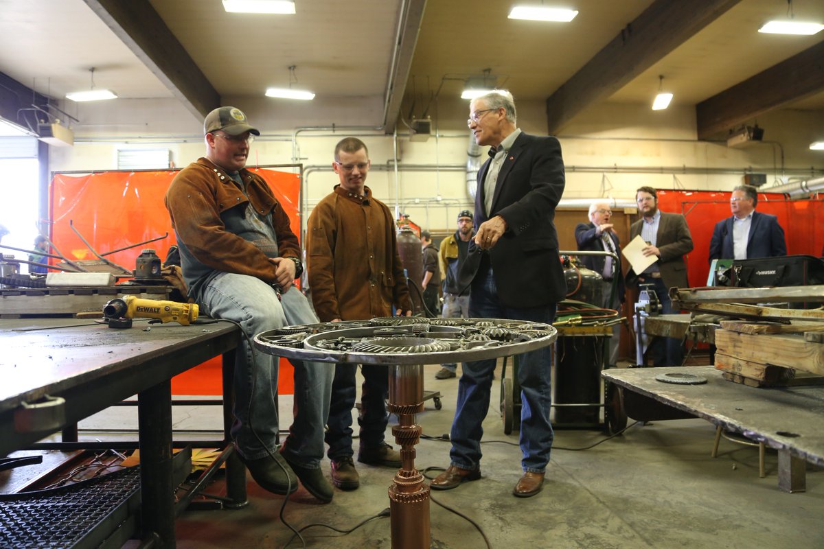 pencollege's tweet photo. We were honored to have @GovInslee visit our welding lab today, talking with students and instructors during a visit to discuss our partnership with Armstrong Marine and other community partners.
#PCProud #PCWelding #Aluminumwelding #partnerships https://t.co/TeL6DWYaOB