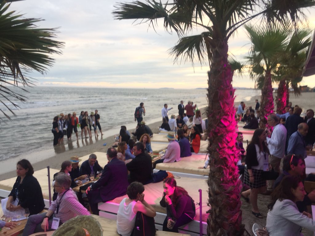 Soirée de gala de l’#AIMS2018 au bord de l’eau à <a href="/LaVoileBleue/">La Voile Bleue</a> ! <a href="/strategieaims/">AIMS</a>