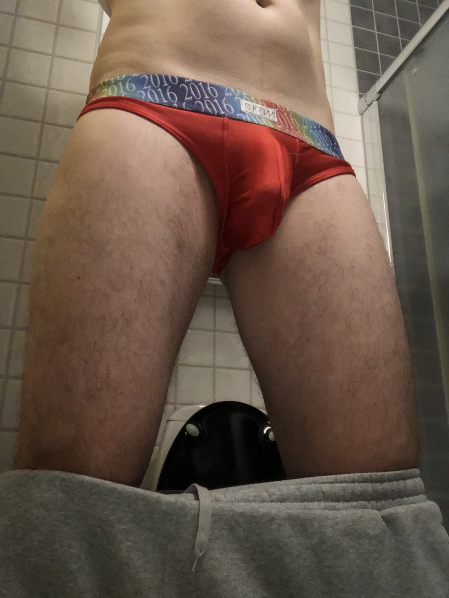 gaynordicmuscle's tweet photo. #underwear of today #teamgay #bulge #bedready #wannaplay https://t.co/IVX8YsFwfZ