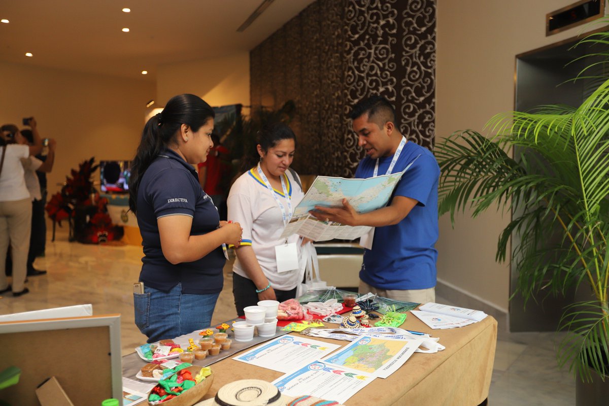 jmj_es's tweet photo. #PreparatoryWYD 🇵🇦 | Panamá, Costa Rica 🇨🇷 y Nicaragua 🇳🇮 presentaron a los delegados internacionales, del II Encuentro Preparatorio hacia la JMJ, sus ofertas culturales para los Días en Diócesis que se celebrarán del 17 al 21 de enero del 2019. https://t.co/UJ4ZFh0NkX