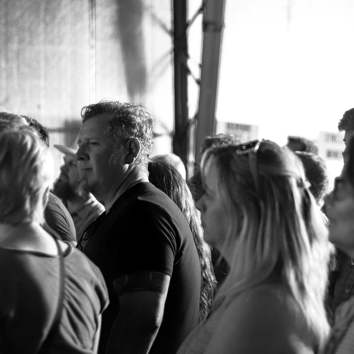 feralwine's tweet photo. If you want to stand out in the crowd, give people a reason not to forget you. — Richard Branson
#bleighton #winesofsubstance #standout https://t.co/qINaNicoY2