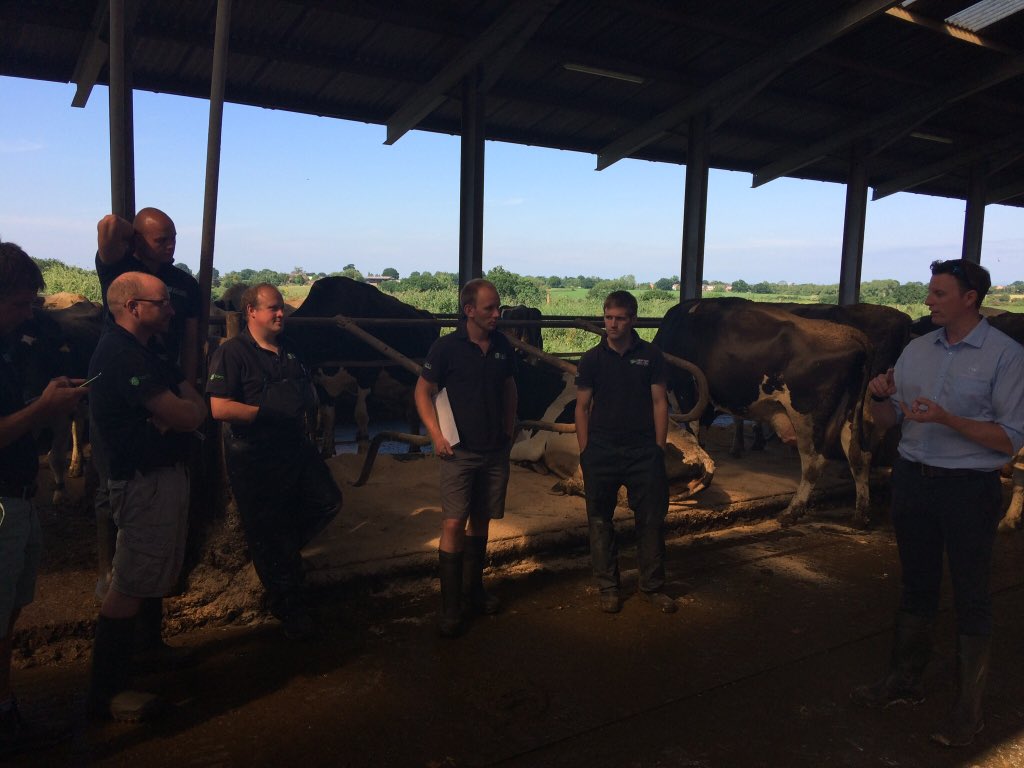 Excellent day yesterday spent aligning our approach to mobility as a practice with <a href="/samtbowker/">Sam Bowker</a> @lno1fletch and <a href="/jamesdixonvet/">James Dixon</a> #mobilityperformanceplan