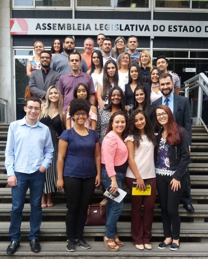 faculdade_faseh's tweet photo. Em mais uma atividade do Direito em Ação, nossos alunos visitaram hoje a Assembleia Legislativa do Estado de Minas Gerais - ALMG. #faseh #direitoemação https://t.co/TicC8LyAea