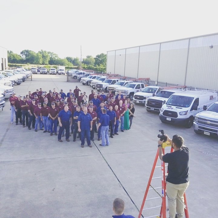 syn3rgycreative's tweet photo. Filming a fleet of 80 for one of our clients in Houston for a commercial.

#Houston #Texas https://t.co/fwjuRn4gaO