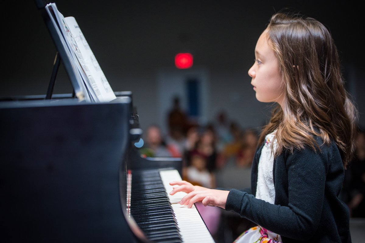 NotesNBeats's tweet image. We provide multiple piano and guitar classes throughout the week!
Register at notesnbeats.com/summercamp     
#SummerCamp2018 #SummerCamp #guitarlessons #pianolessons #guitarclasses #pianoclasses #musiclessons #artlessons #fitness #ashburn #Loudoun