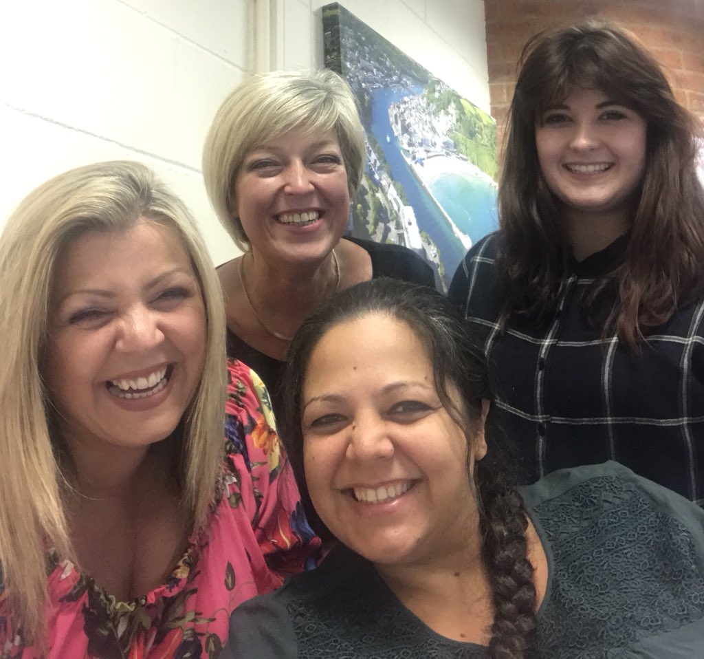 2cholidays's tweet photo. Some of the team #rent with us #cottages #Caravans #Norfolk #Suffolk #Essex #Lincolnshire #lettingagent #lowcommision #great #Rates #freephotos #email us https://t.co/C628cDZxQs https://t.co/pABZjlXGvO