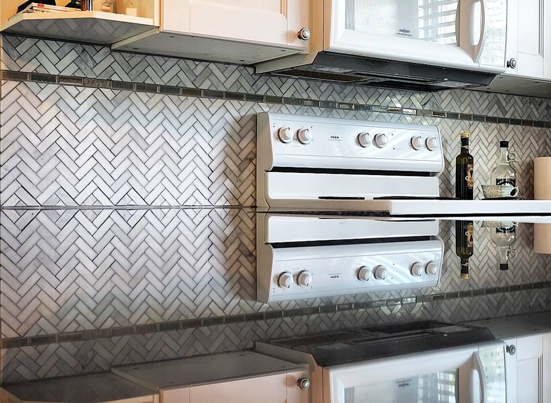 0xDeselted's tweet photo. Could your kitchen use a makeover? An easy way to start is with a beautiful custom backsplash! This was a custom design, installed in Conshohocken, PA
#proxydesign #custombacksplash #kitchen #kitchenremodel #makeover #designandbuild #martindurkin #backsplash #interiordesigner https://t.co/9uISmoPPrG