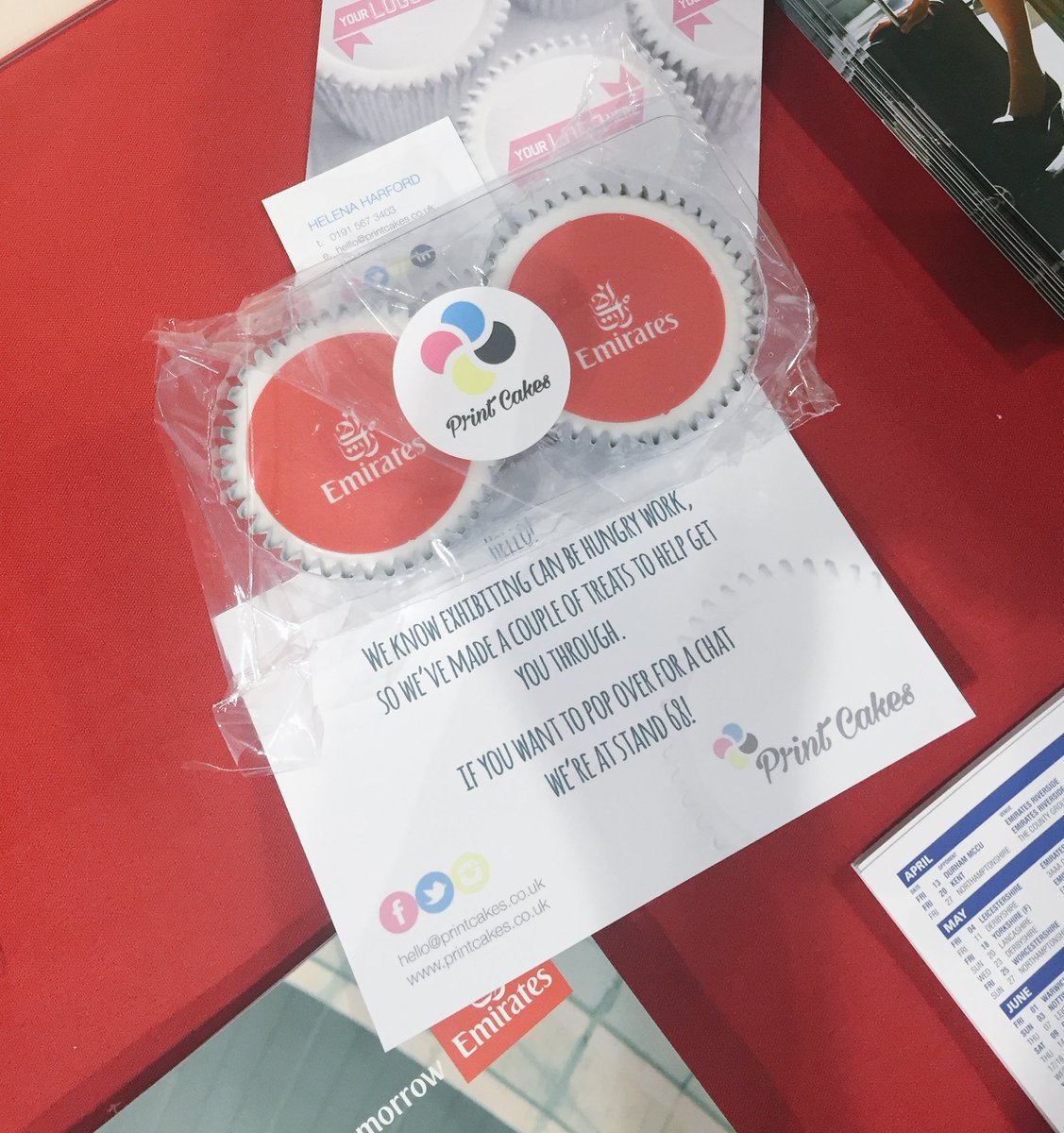 printcakesUK's tweet photo. Full on day at #SYM18, but great meeting so many interesting people and chatting cake all day. Thanks to everyone who popped by the stand to say hi 👋 Now time for an early night to recover!  

#ShowYourMussel 
Thank you @TheMusselClub @StadiumOfLight https://t.co/tOw4yOav3D